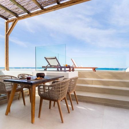 Wave, An Idyllic Seafront Suite By Nirousuites Kokkini Hani Exteriér fotografie