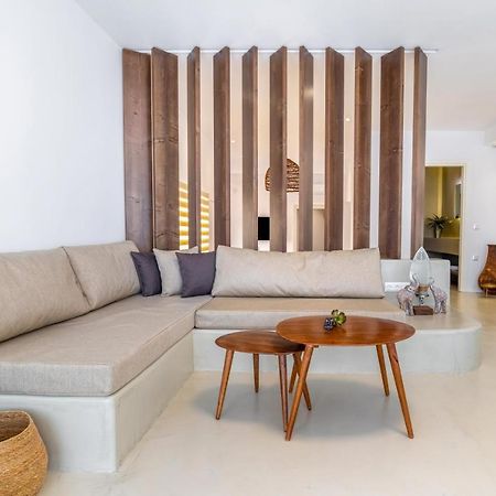 Wave, An Idyllic Seafront Suite By Nirousuites Kokkini Hani Exteriér fotografie