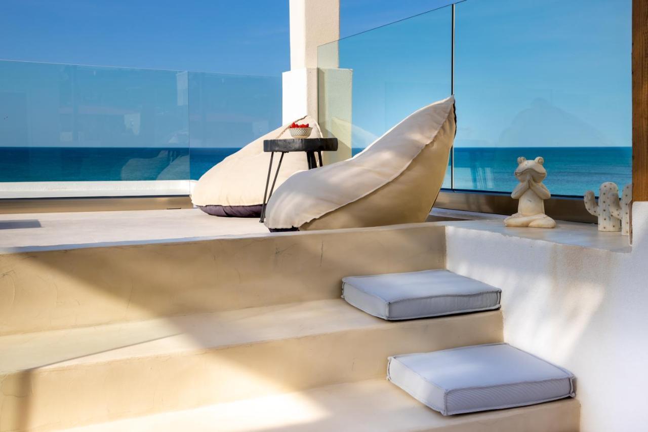 Wave, An Idyllic Seafront Suite By Nirousuites Kokkini Hani Exteriér fotografie