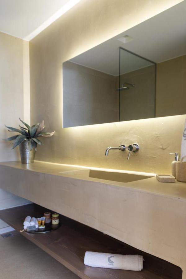 Wave, An Idyllic Seafront Suite By Nirousuites Kokkini Hani Exteriér fotografie