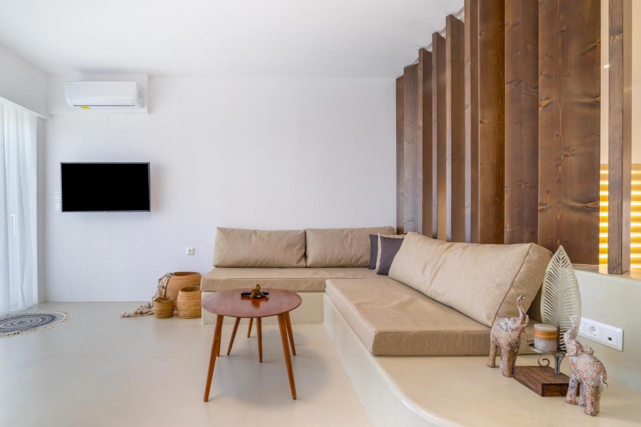 Wave, An Idyllic Seafront Suite By Nirousuites Kokkini Hani Exteriér fotografie