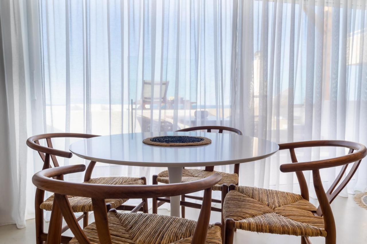Wave, An Idyllic Seafront Suite By Nirousuites Kokkini Hani Exteriér fotografie