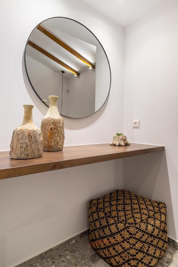 Wave, An Idyllic Seafront Suite By Nirousuites Kokkini Hani Exteriér fotografie