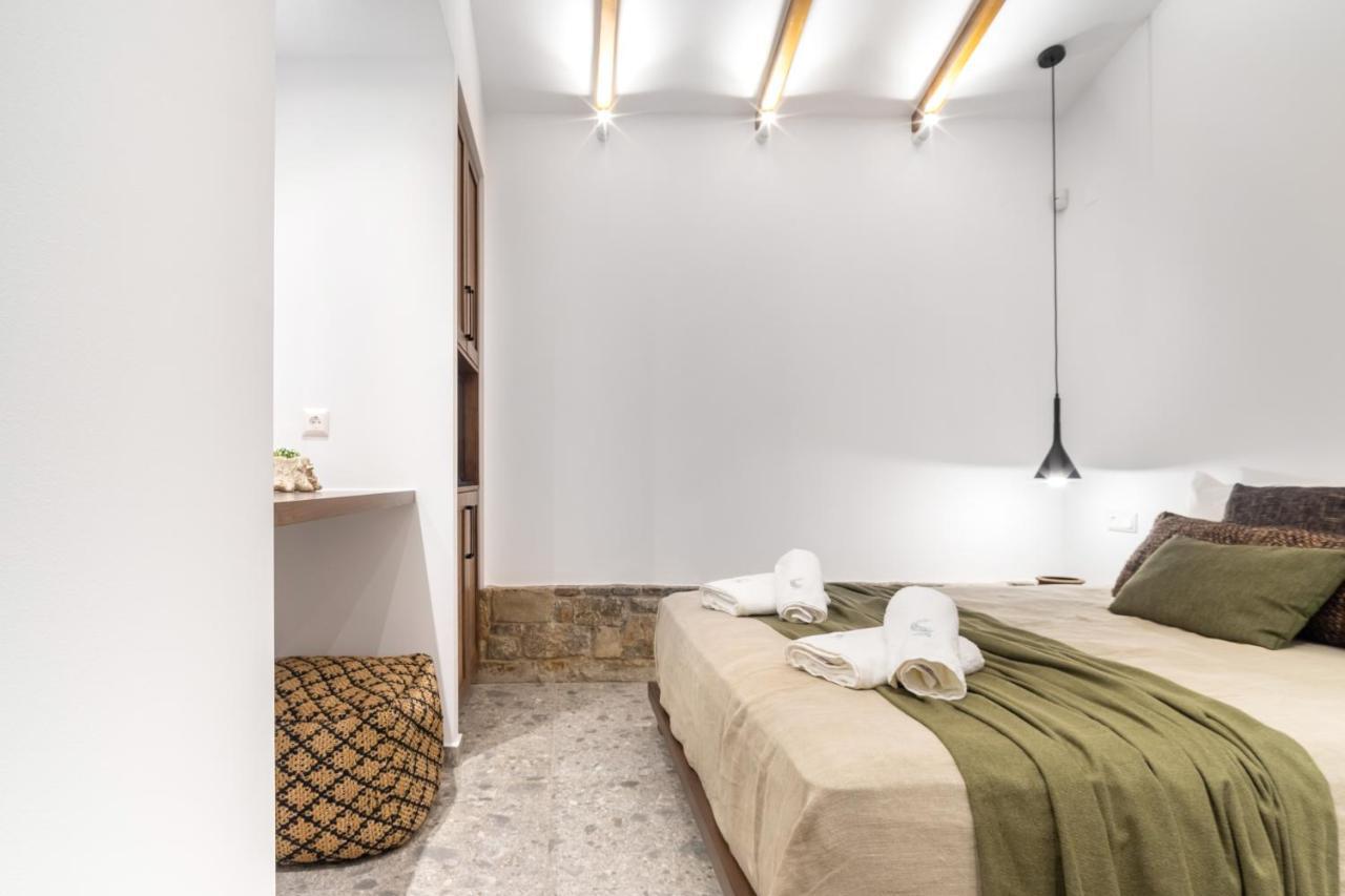 Wave, An Idyllic Seafront Suite By Nirousuites Kokkini Hani Exteriér fotografie