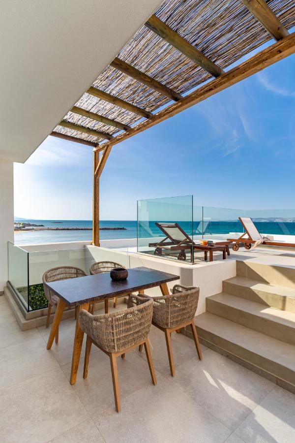 Wave, An Idyllic Seafront Suite By Nirousuites Kokkini Hani Exteriér fotografie